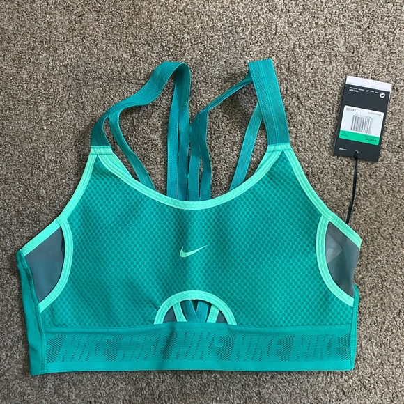 NWT NIKE INDY ULTRABREATHE SPORTS BRA IN GREEN - Picture 3 of 5